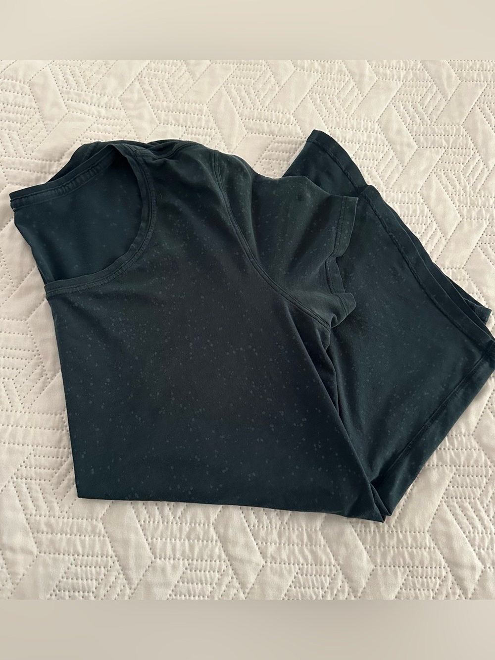 lululemon athletica Women's Short Sleeve Love Crew